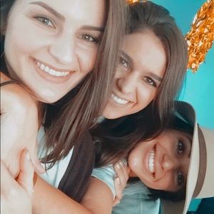 Meet your Posher, Kelly